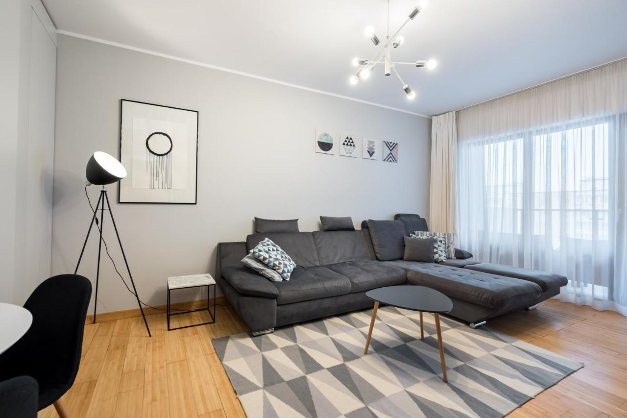 Happy Bubble I Timpuri Noi 1Br Apt 4 Ppl Букурещ Екстериор снимка